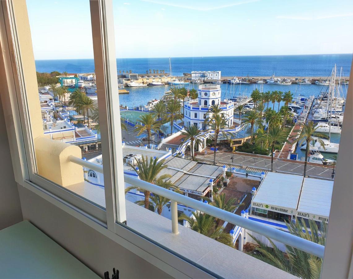 Fabulous Apartment In Front Of Sea & Marina With Incredible Views Estepona Exterior foto