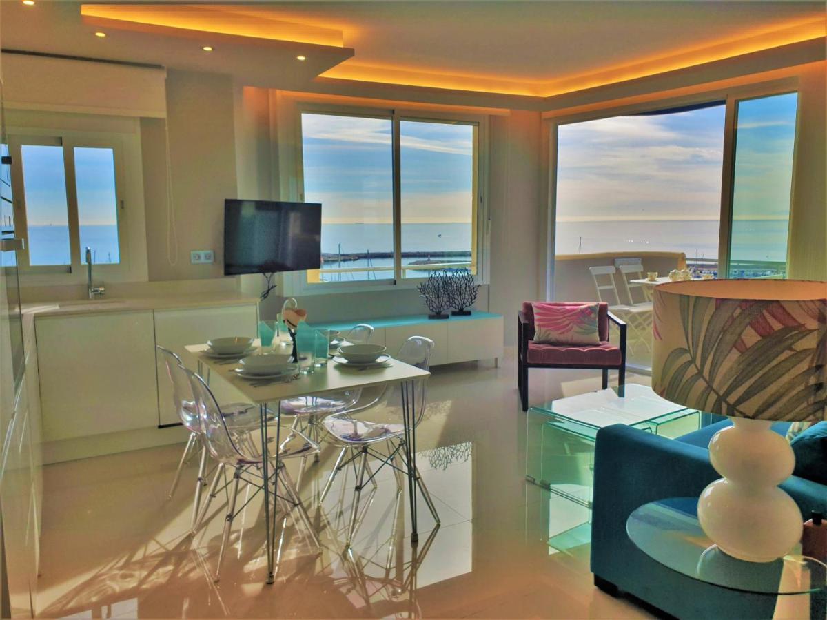 Fabulous Apartment In Front Of Sea & Marina With Incredible Views Estepona Exterior foto